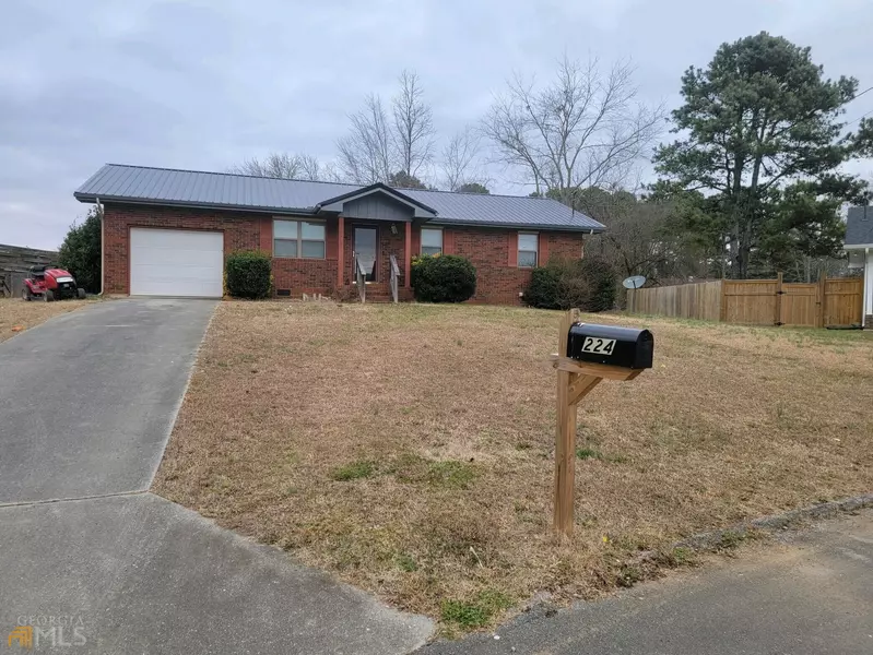 224 Fitzpatrick Dr, Lafayette, GA 30728