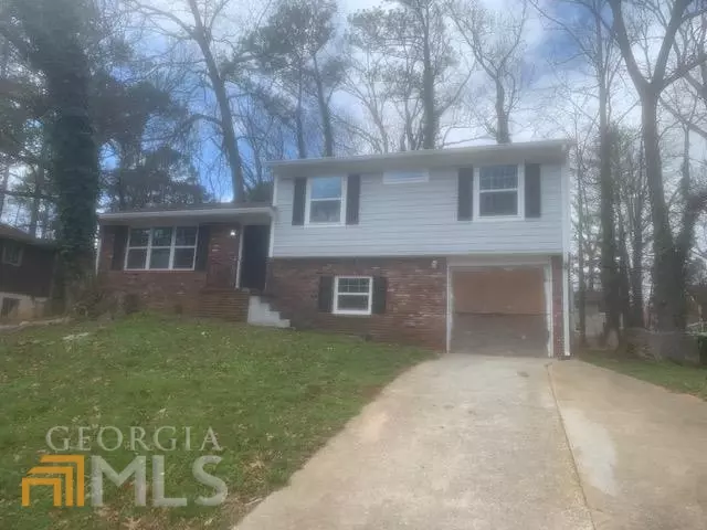 5385 Denny, Atlanta, GA 30349