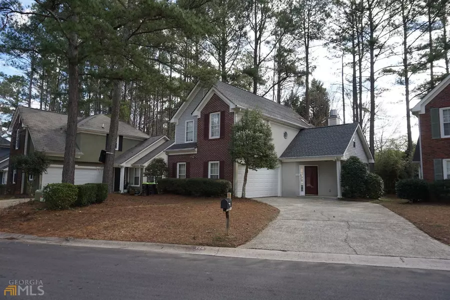 724 S Fairfield Drive, Peachtree City, GA 30269