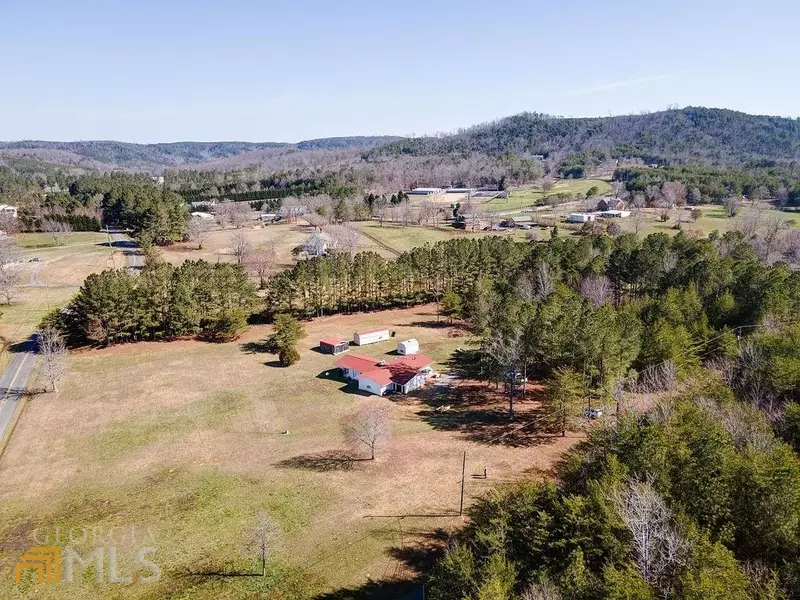 425 E Valley, Rydal, GA 30171