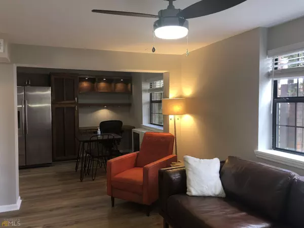 Atlanta, GA 30309,890 Glendale