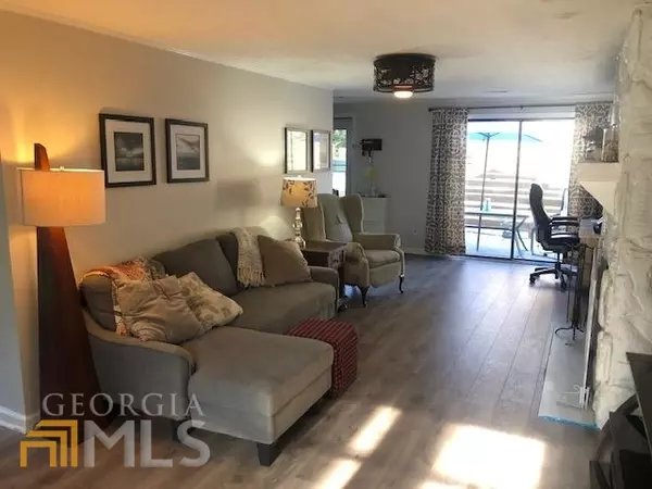 Peachtree City, GA 30269,105 Hamilton