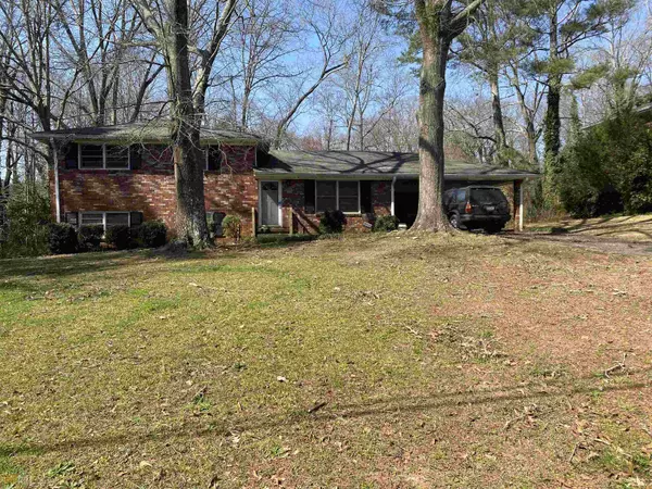 Stone Mountain, GA 30088,463 Maplecliff