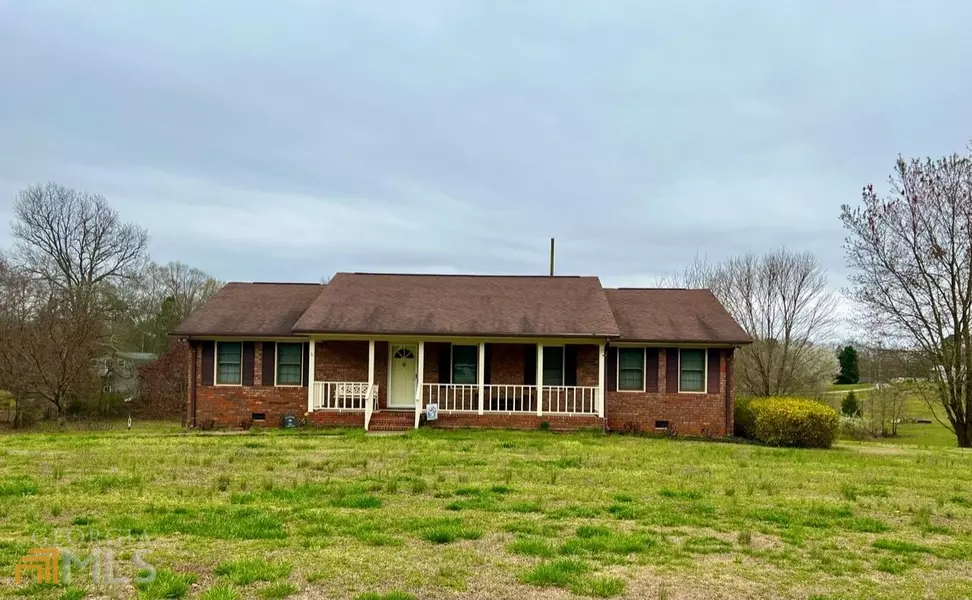 998 Old Beacon Light, Hartwell, GA 30643