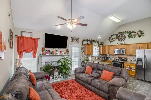 Locust Grove, GA 30248,403 Parlor