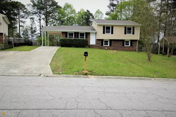 5786 Northspring, Ellenwood, GA 30294