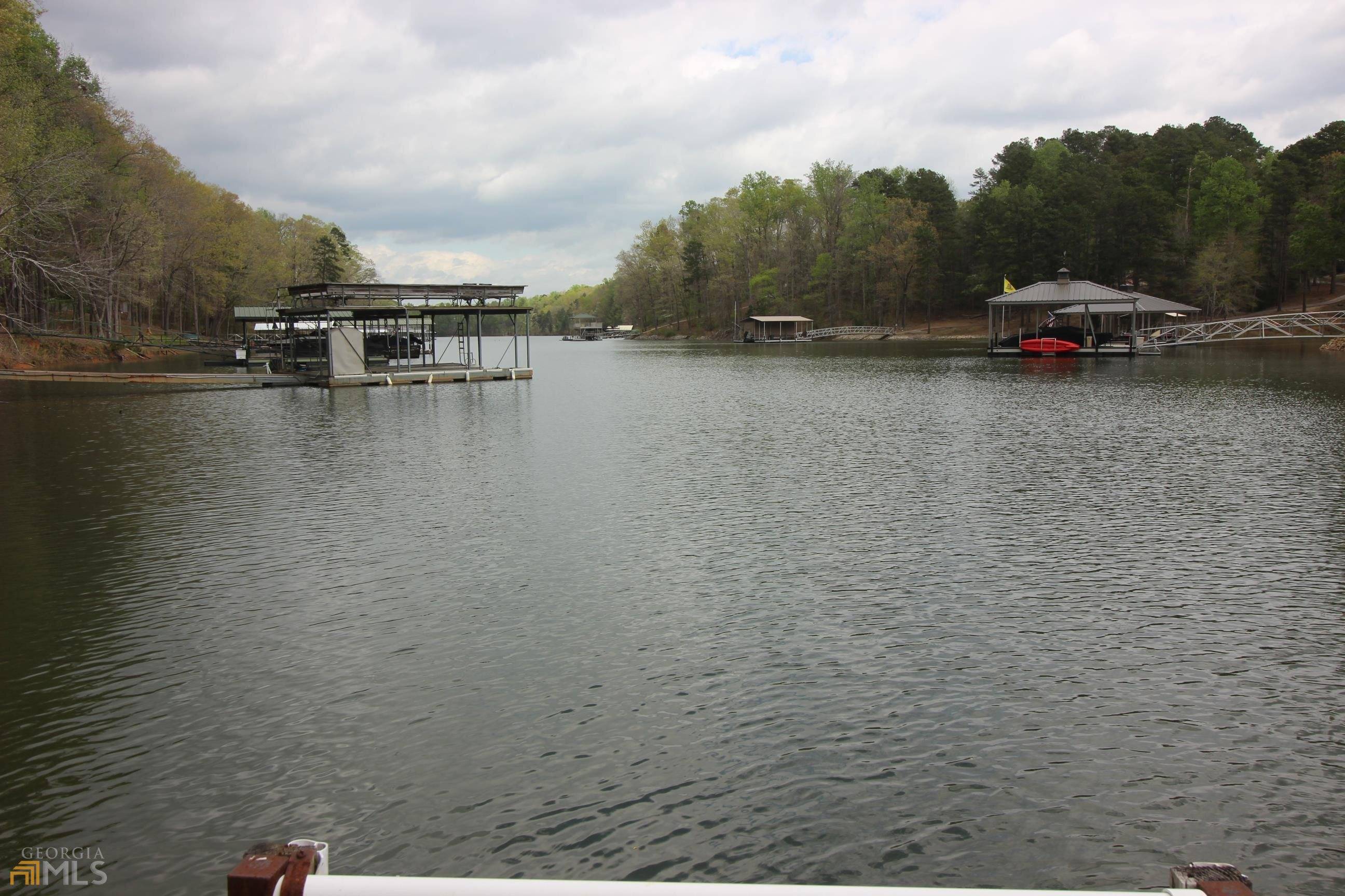 240 Brittany Cove Circle CIR, Lavonia, GA 30553