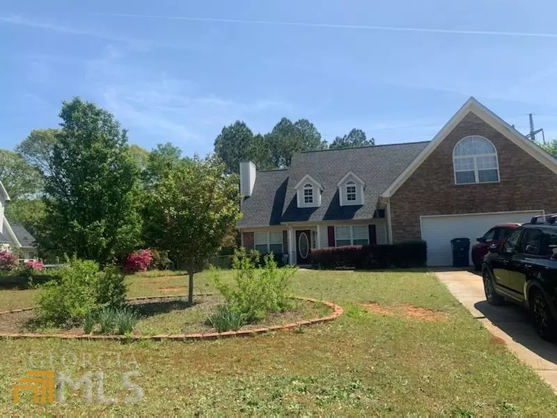 141 Dodgen Place DR, Hampton, GA 30228