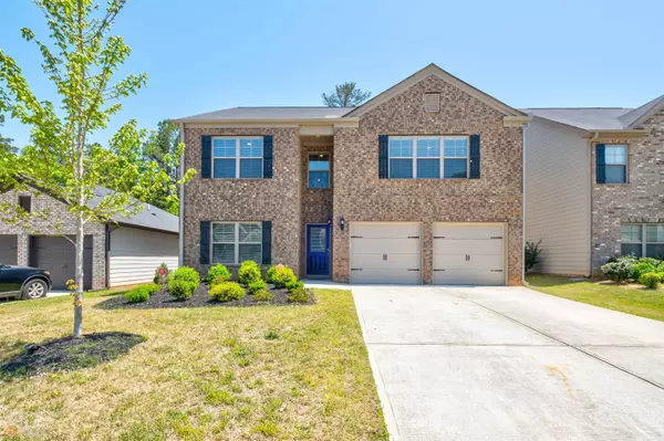 1019 Shadow Glen, Fairburn, GA 30213