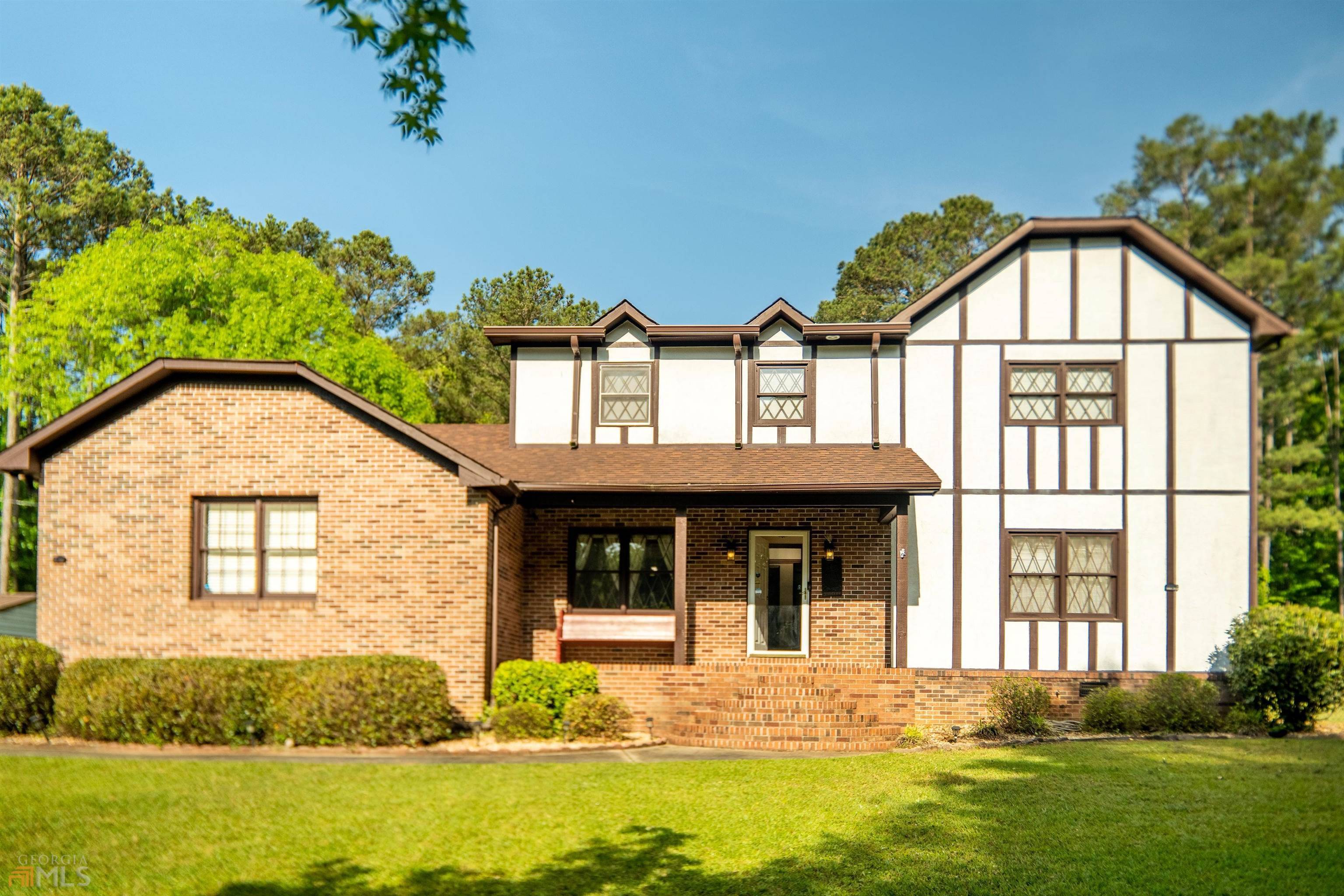 1369 Antlers PATH, Macon, GA 31220