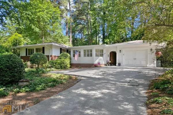 2360 Peeler, Dunwoody, GA 30338