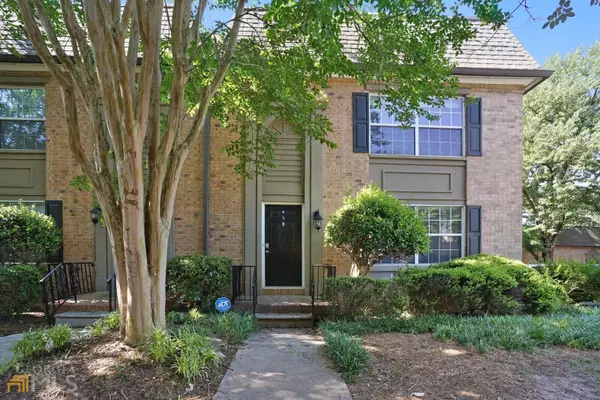 6980 Roswell, Sandy Springs, GA 30328