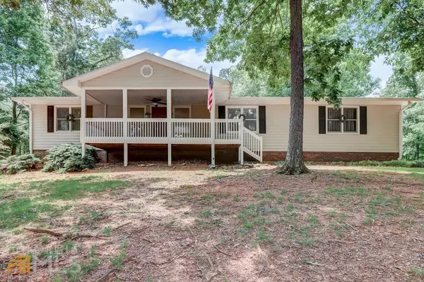 79 Oak Hill, White, GA 30184