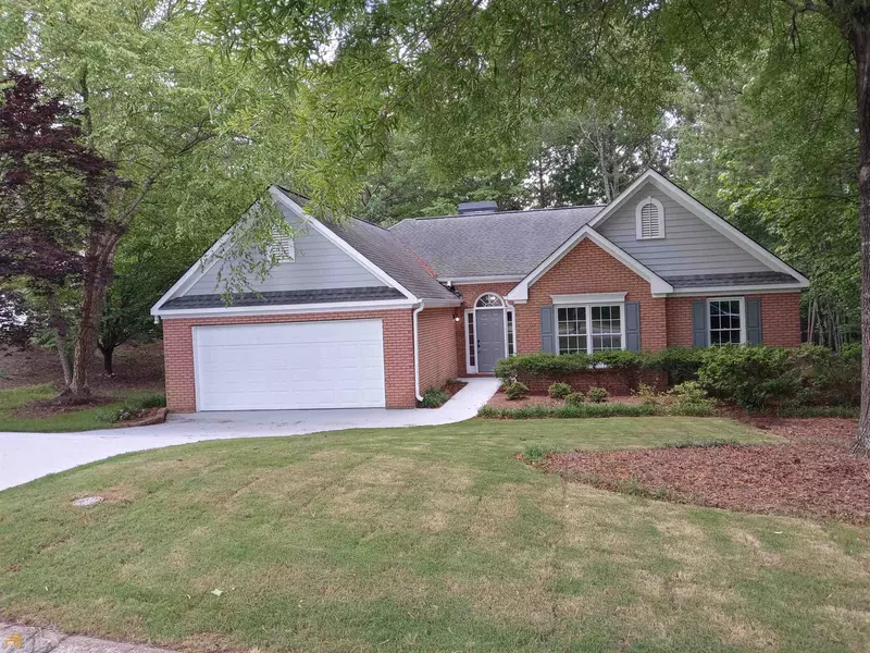 526 Huntgate, Woodstock, GA 30189