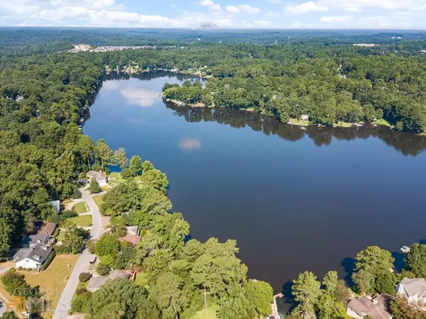 Snellville, GA 30039,8474 Lake