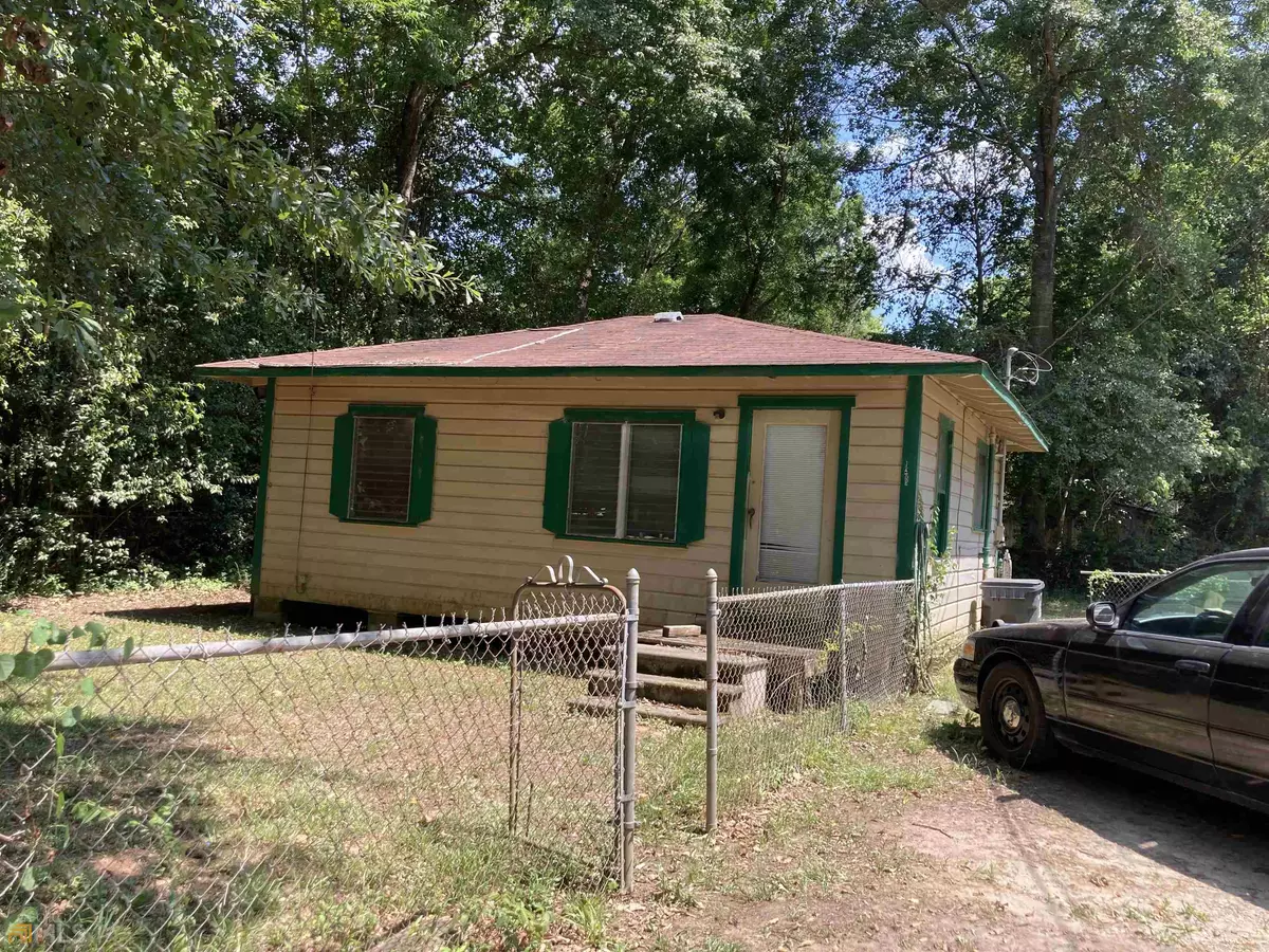 Milledgeville, GA 31061,140 B SE Bell