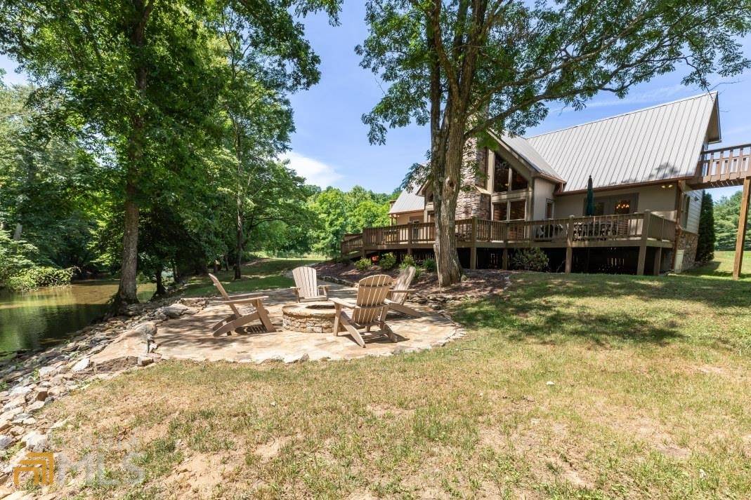 416 Memory LN, Blairsville, GA 30512