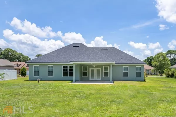 Woodbine, GA 31569,421 Deerwood Village