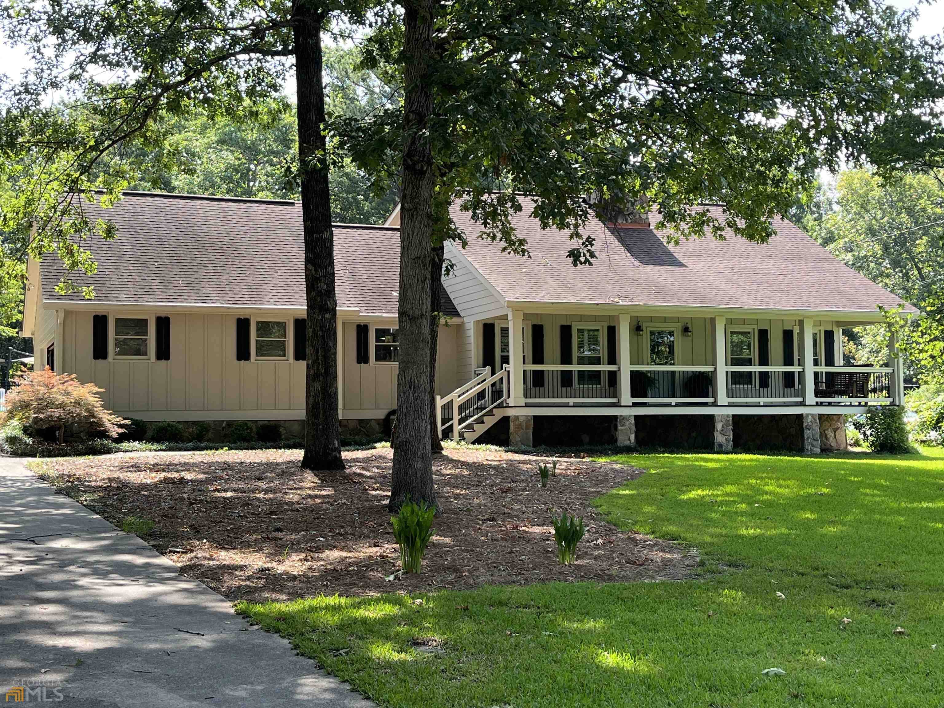 1624 Middlebrooks RD, Griffin, GA 30224