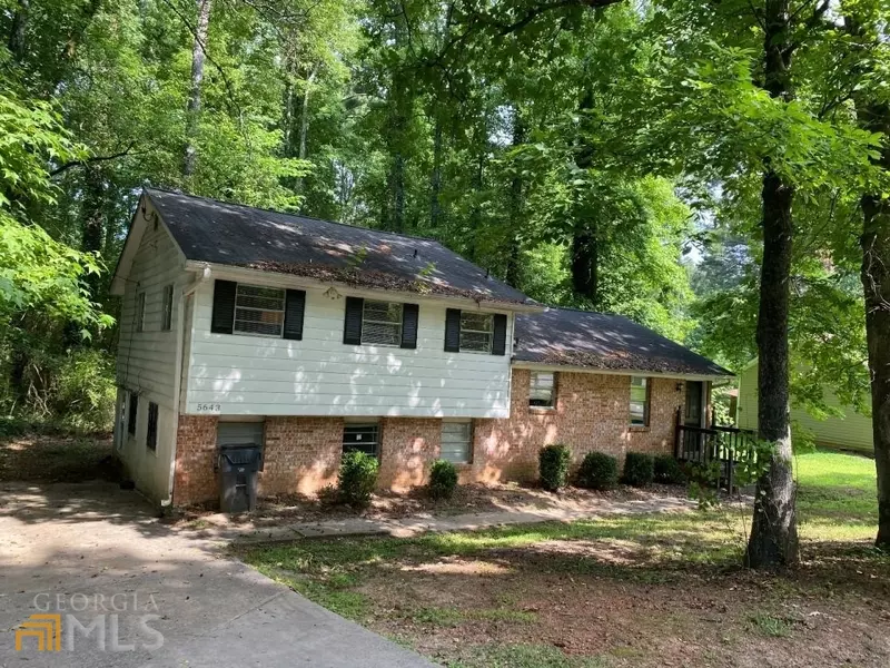 5643 Glouchester DR, Forest Park, GA 30297