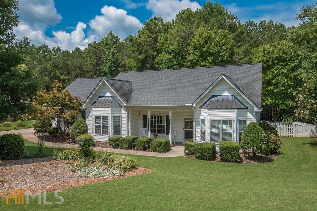175 Masters DR, Newnan, GA 30265