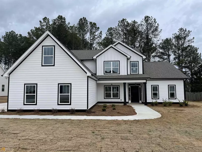 40 Duck DR, Senoia, GA 30276