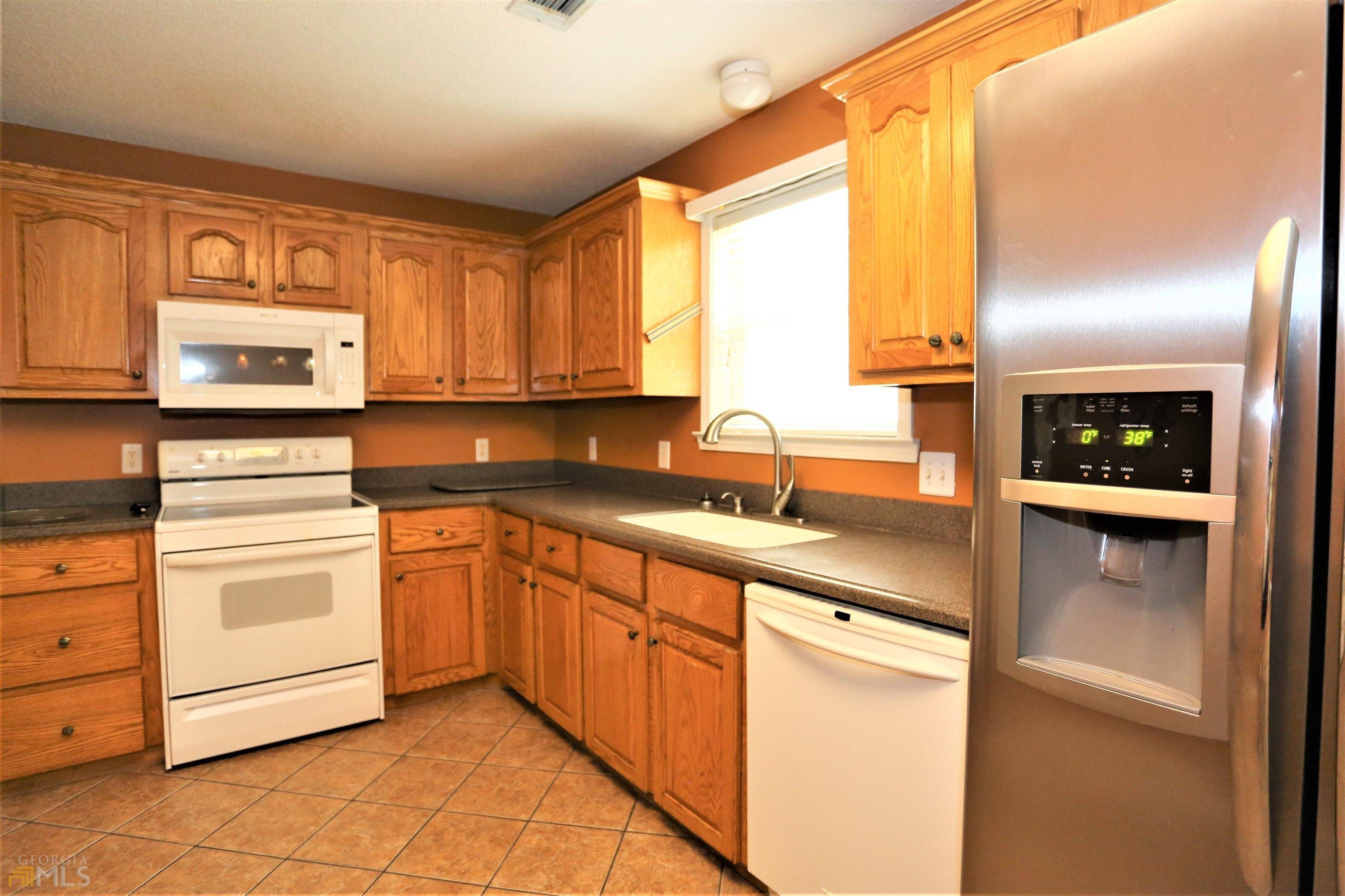 Kathleen, GA 31047,405 Grove LN