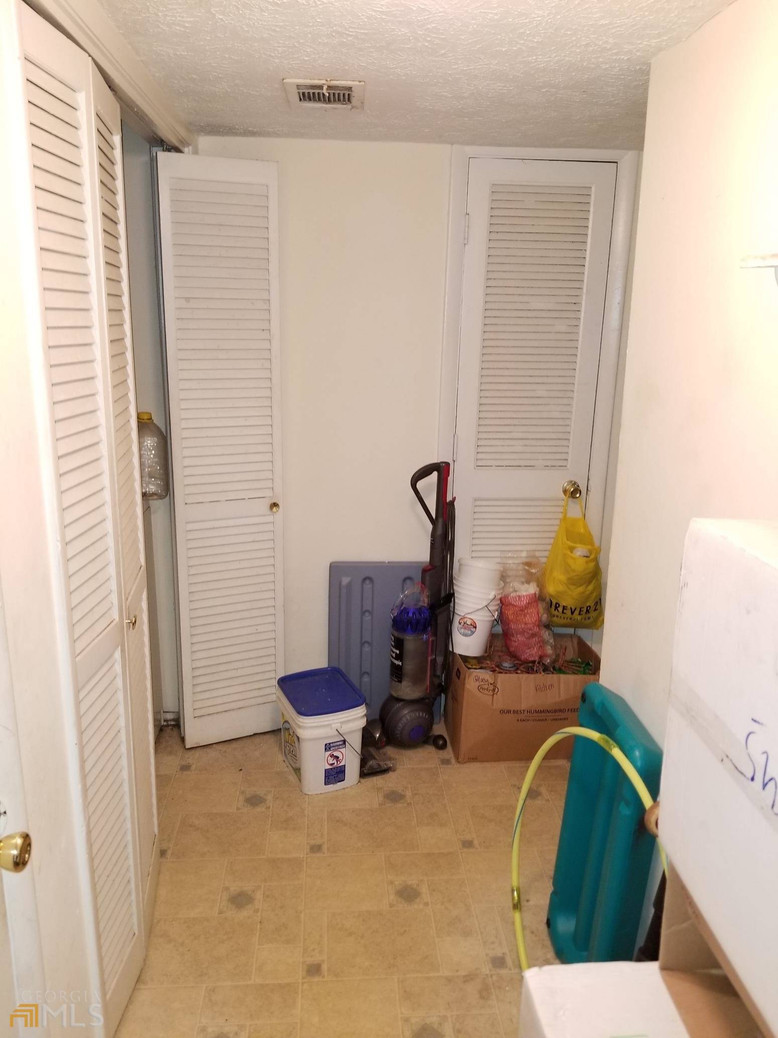 Sandy Springs, GA 30350,9400 Roberts DR #2O