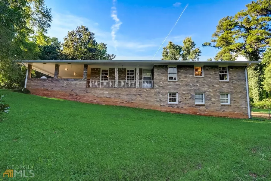 1765 Agnes ST, Marietta, GA 30008