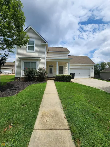 208 Piedmont LN, Bonaire, GA 31005