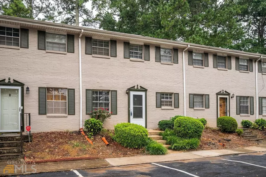 4701 Flat Shoals, Union City, GA 30291