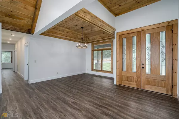 Talking Rock, GA 30175,2 Green Cabin WAY