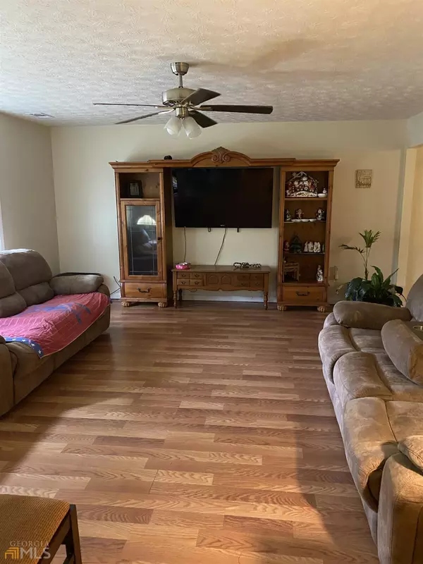 Monroe, GA 30656,603 Walton RD