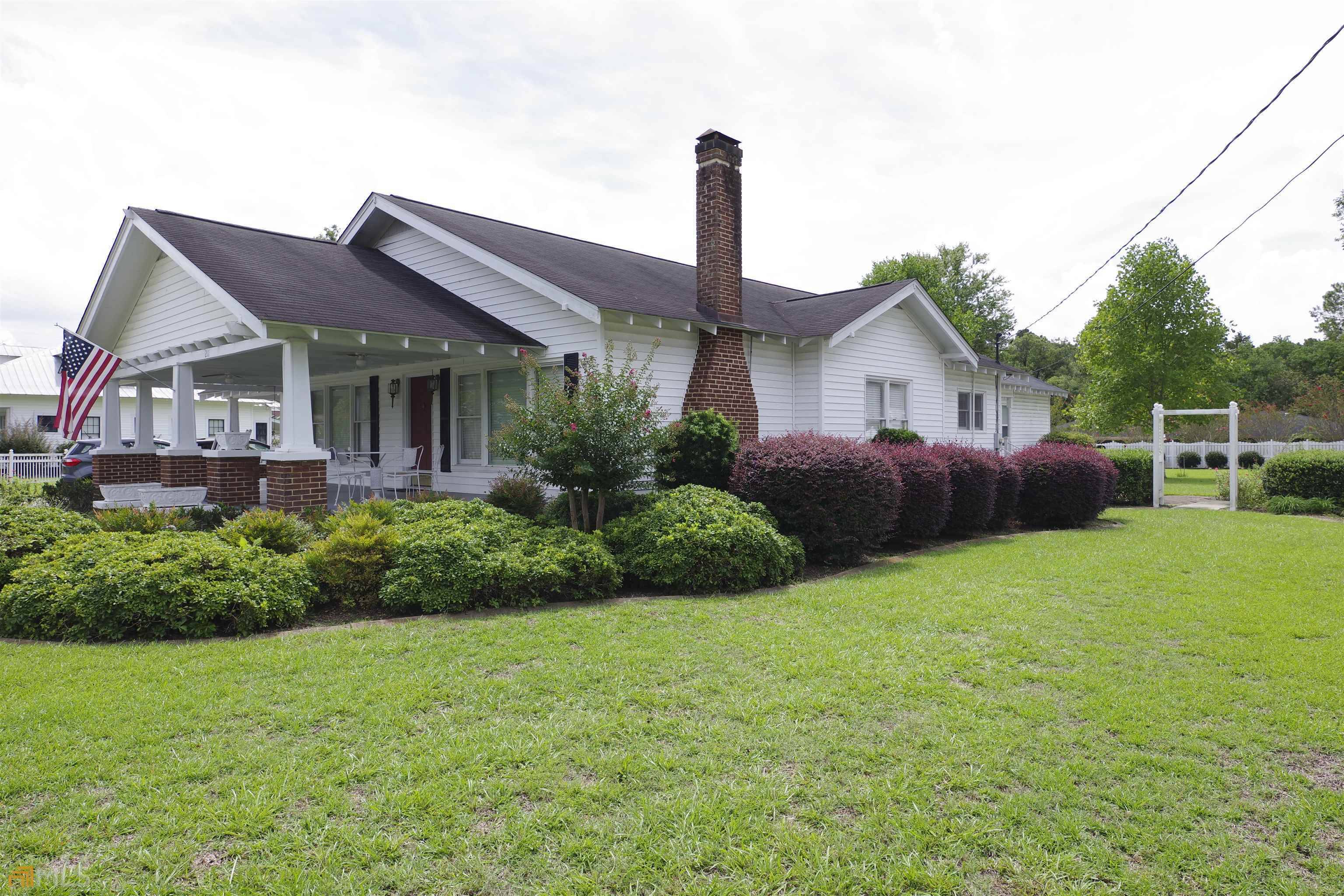 Brooklet, GA 30415,211 W Lee ST