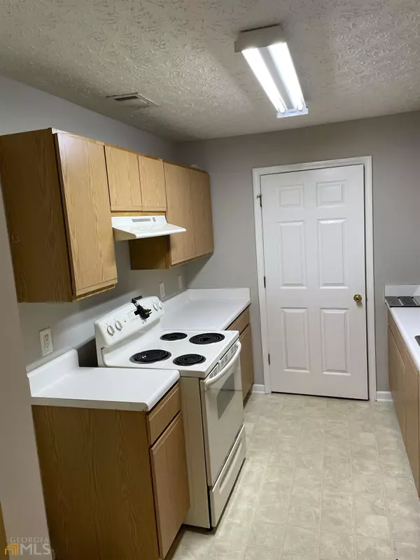 Lithonia, GA 30038,3203 Par Three WAY