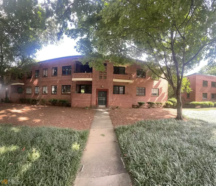 1380 Chalmette, Atlanta, GA 30306