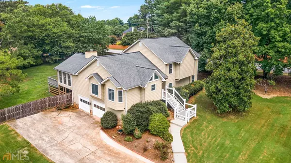 3944 Carriage House LN, Duluth, GA 30096