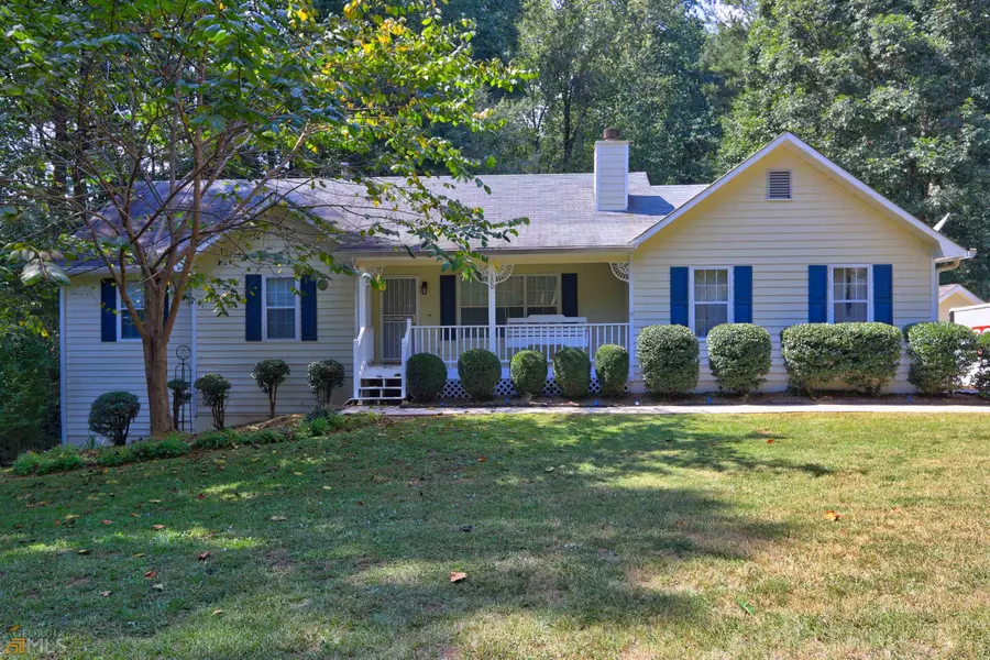 100 Helen LN, Stockbridge, GA 30281