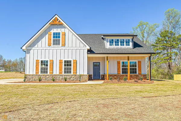 6571 River Station, Lula, GA 30554