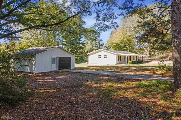 Bowdon, GA 30108,39 Lake