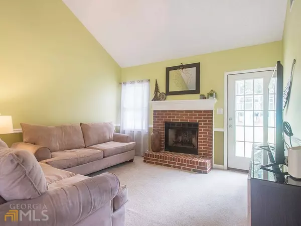 Covington, GA 30016,190 Hardwood DR