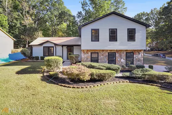 984 Lost Creek, Stone Mountain, GA 30088