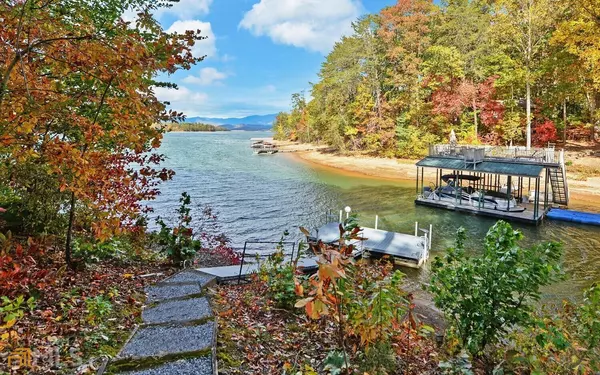 Hiawassee, GA 30546,2294 Cove