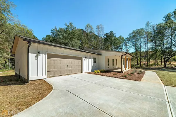 Jackson, GA 30233,285 Winding WAY