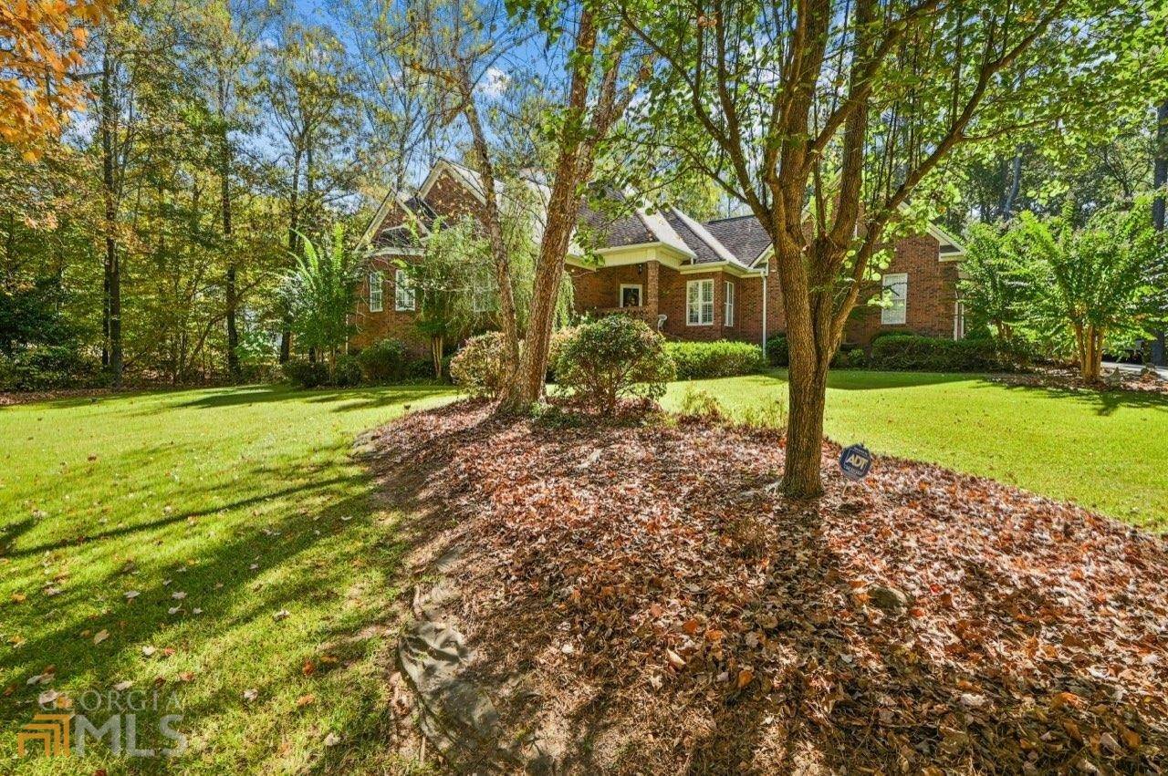 100 Island View DR, Lizella, GA 31052