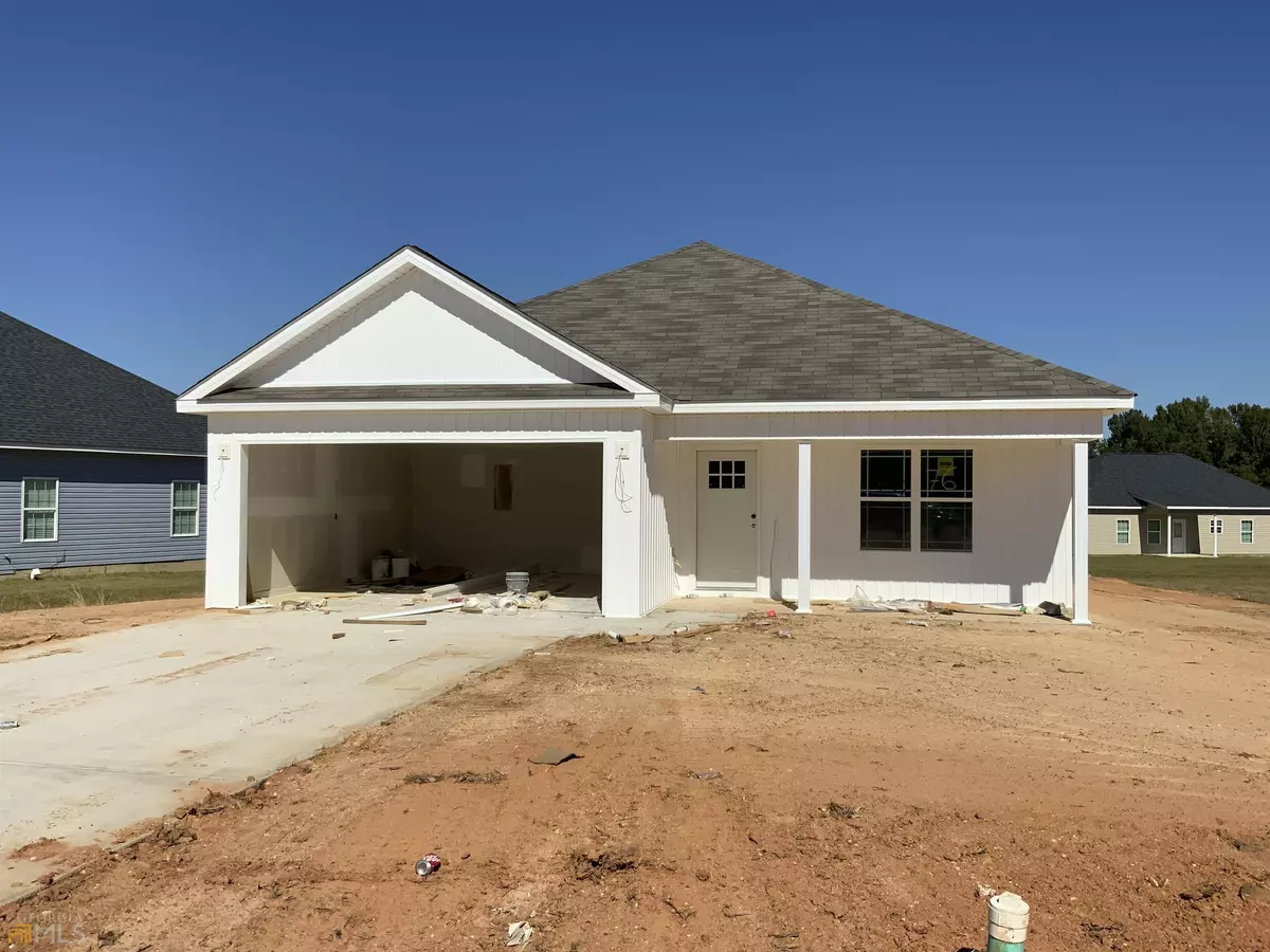 Hawkinsville, GA 31036,102 Cole DR