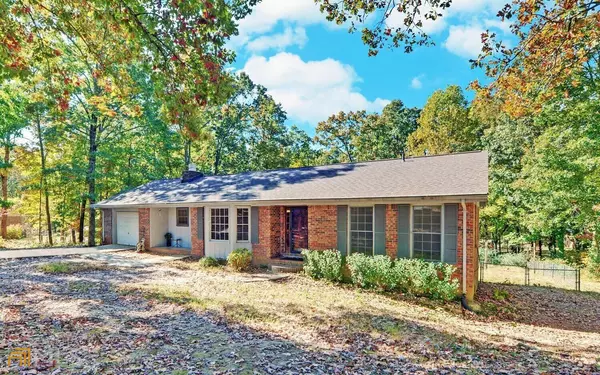 Toccoa, GA 30577,74 Shady LN