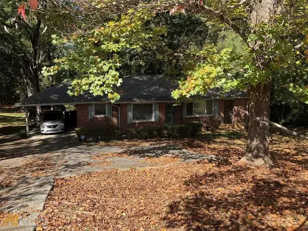 2101 Austin DR, Decatur, GA 30032