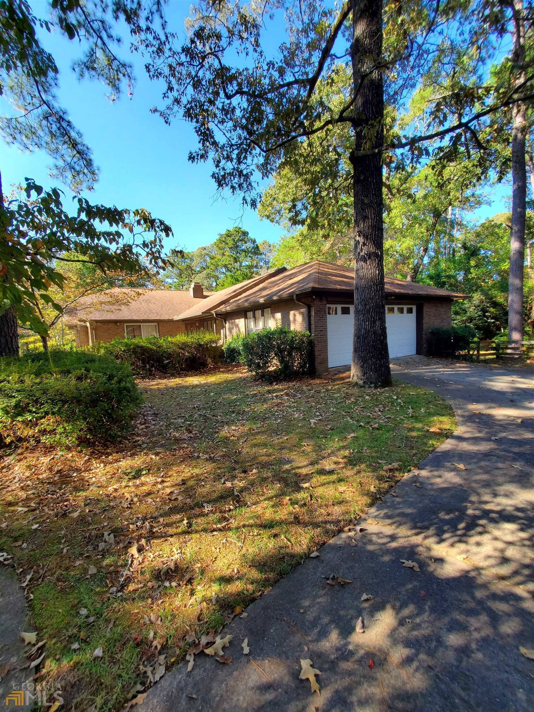 Warner Robins, GA 31088,210 Beaver Run DR