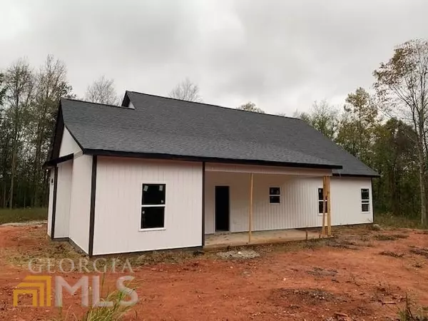 Homer, GA 30547,517 Christmas Tree RD